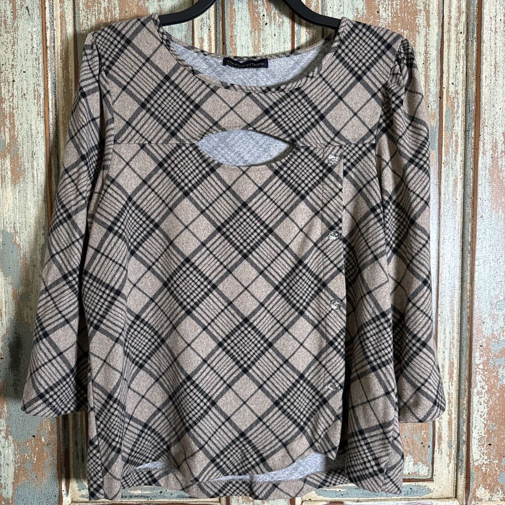 Adrienne Vittadini Tan Black Plaid Keyhole Buttons Blouse Top Size XL